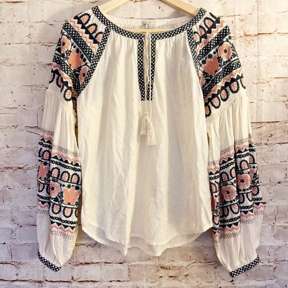 Ecote Urban Outfitters embroidered boho peasant blouse - Picture 1 of 5